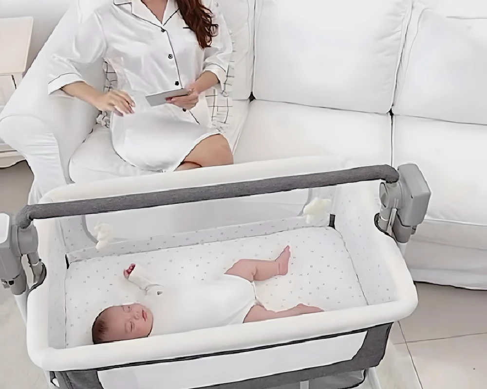 bassinet with rocking motion